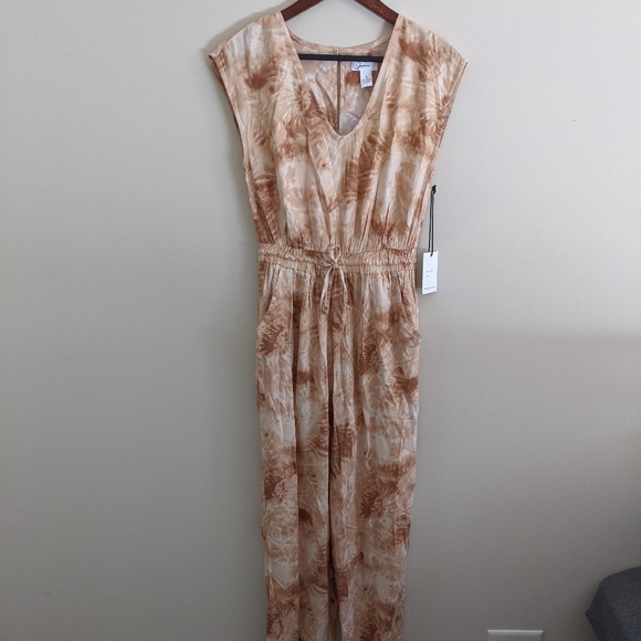 NWT Tie dye jumpsuit! - Picture 2 of 15
